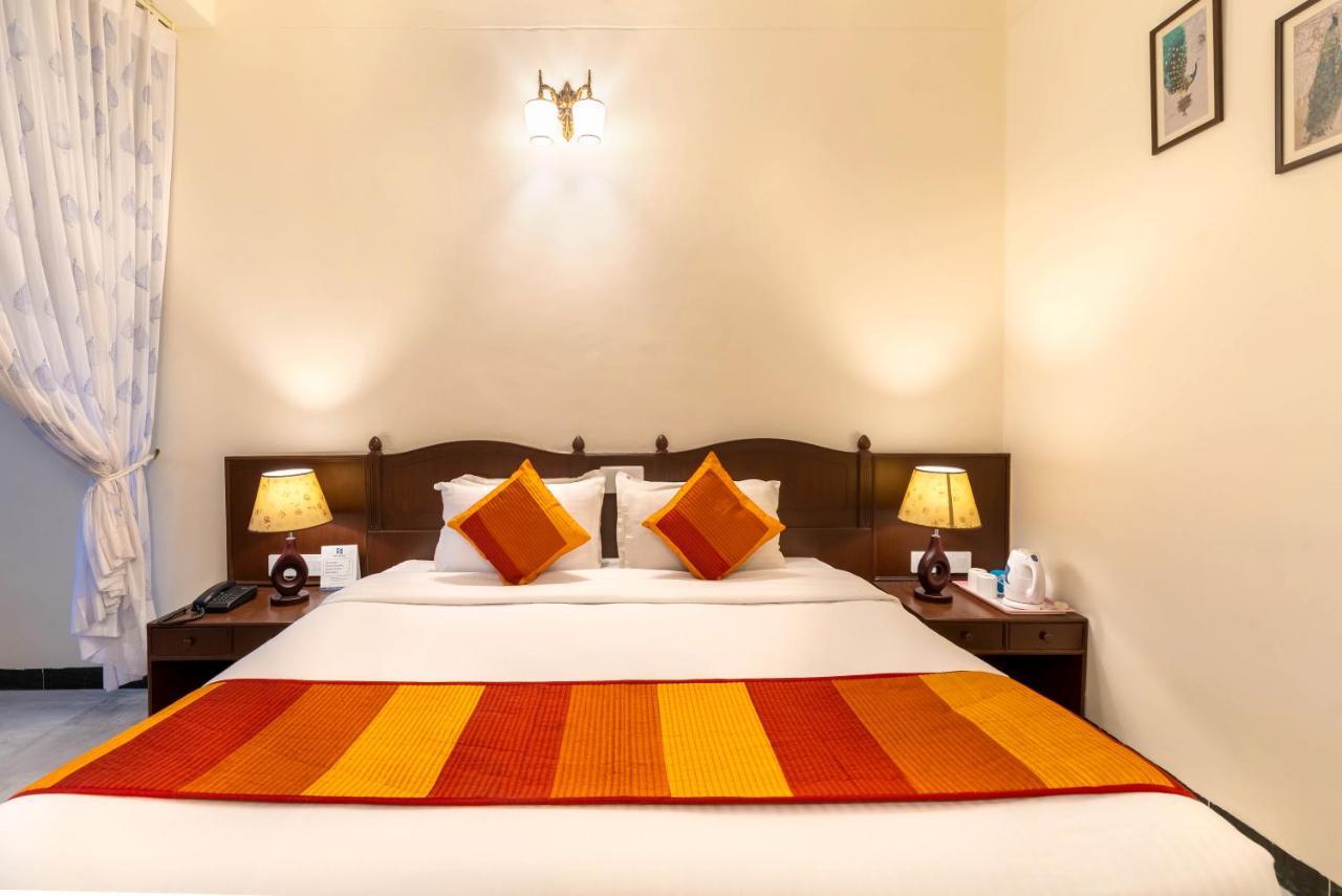 Sarovar - Lake Facing Boutique Hotel On Lake Pichola Udaipur Extérieur photo