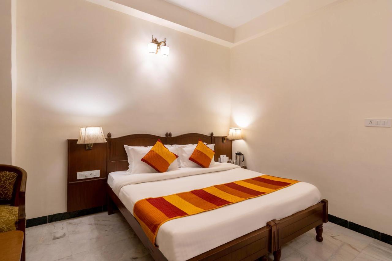 Sarovar - Lake Facing Boutique Hotel On Lake Pichola Udaipur Extérieur photo