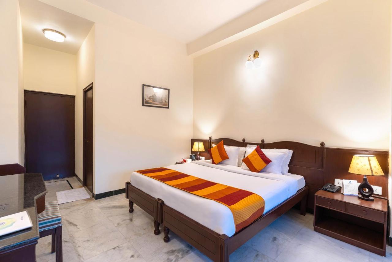 Sarovar - Lake Facing Boutique Hotel On Lake Pichola Udaipur Extérieur photo