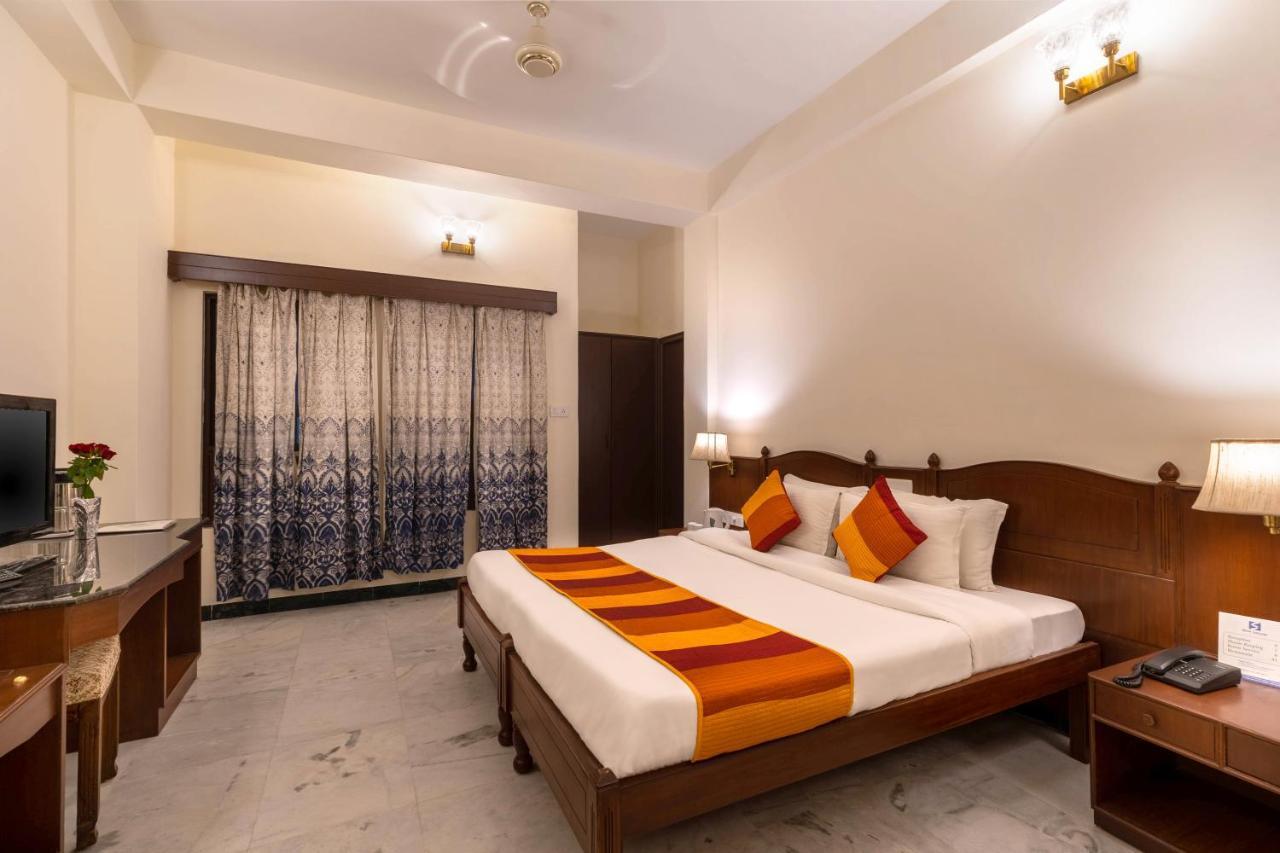 Sarovar - Lake Facing Boutique Hotel On Lake Pichola Udaipur Extérieur photo