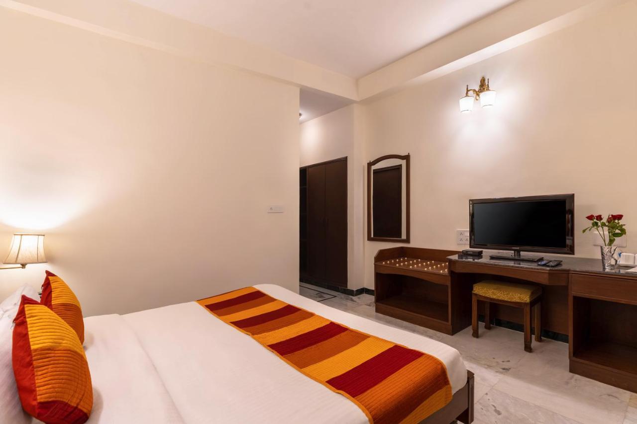 Sarovar - Lake Facing Boutique Hotel On Lake Pichola Udaipur Extérieur photo