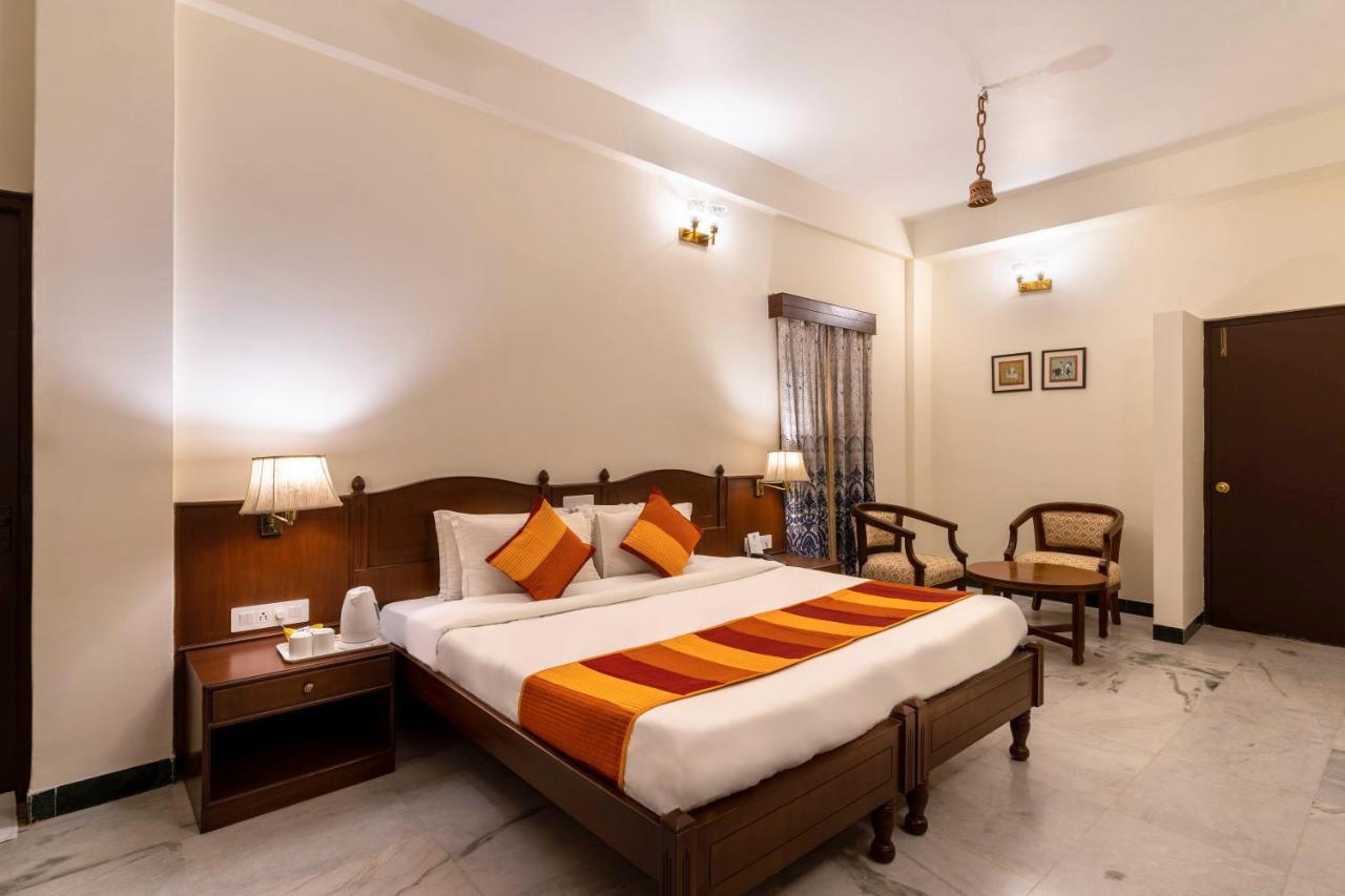 Sarovar - Lake Facing Boutique Hotel On Lake Pichola Udaipur Extérieur photo