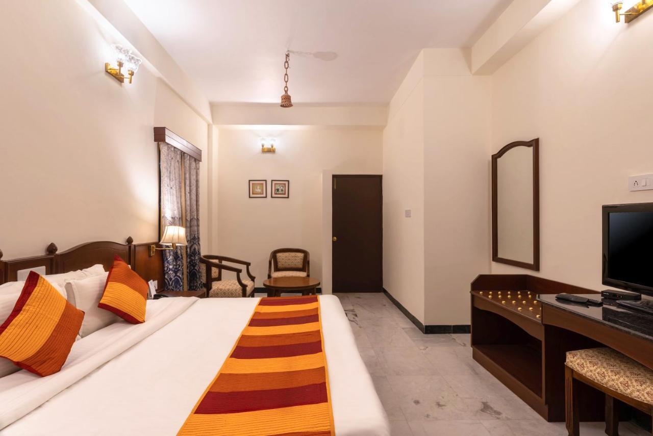 Sarovar - Lake Facing Boutique Hotel On Lake Pichola Udaipur Extérieur photo
